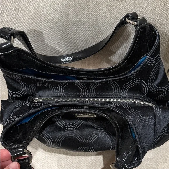 Coach Maggie Signature Optic canvas Link Chain Black/Gray Handbag Shoulder Bag - Picture 7 of 12